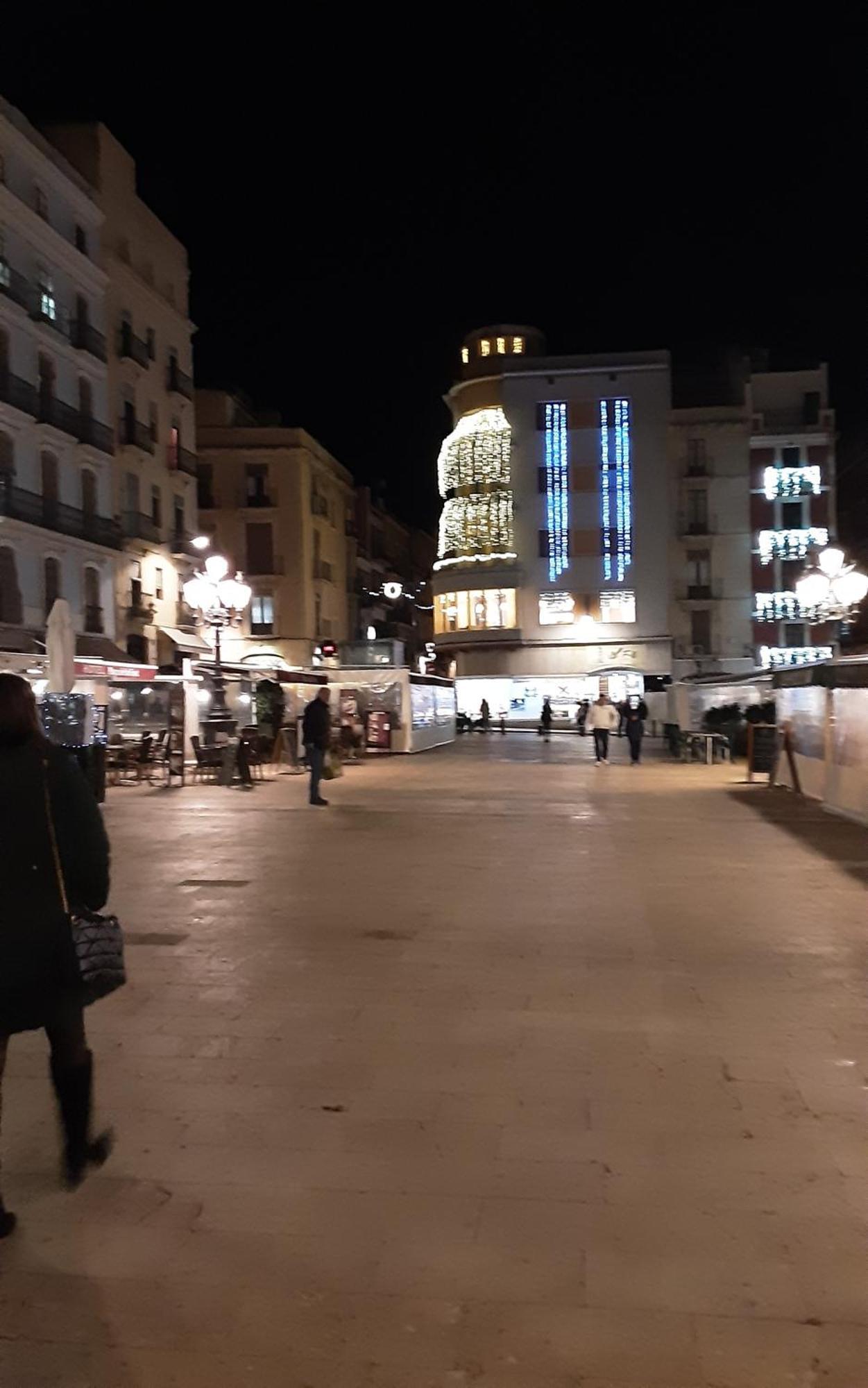 El Faro - Placa De La Font Tarragona